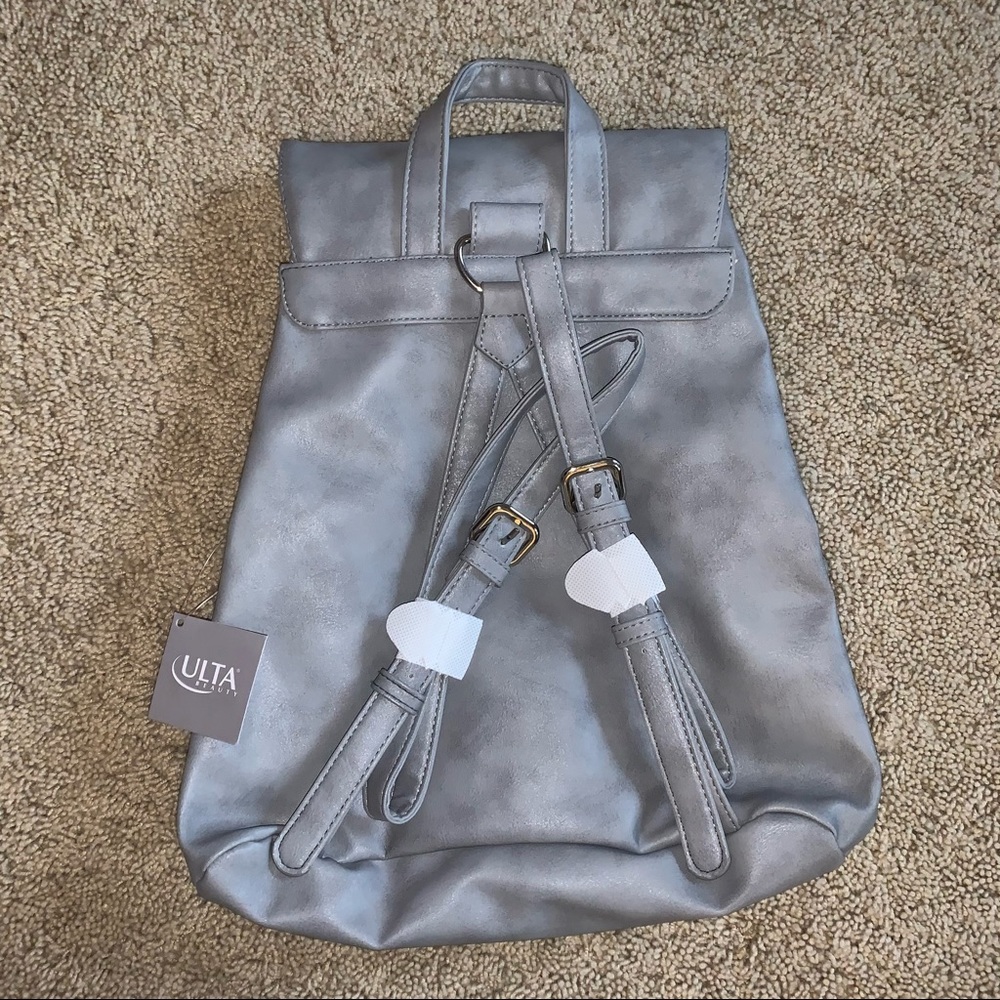 New Ulta Grey backpack - Picture 3 of 6
